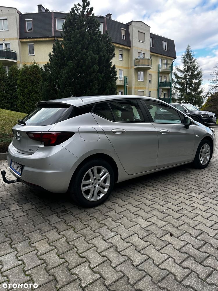 Opel Astra - 18