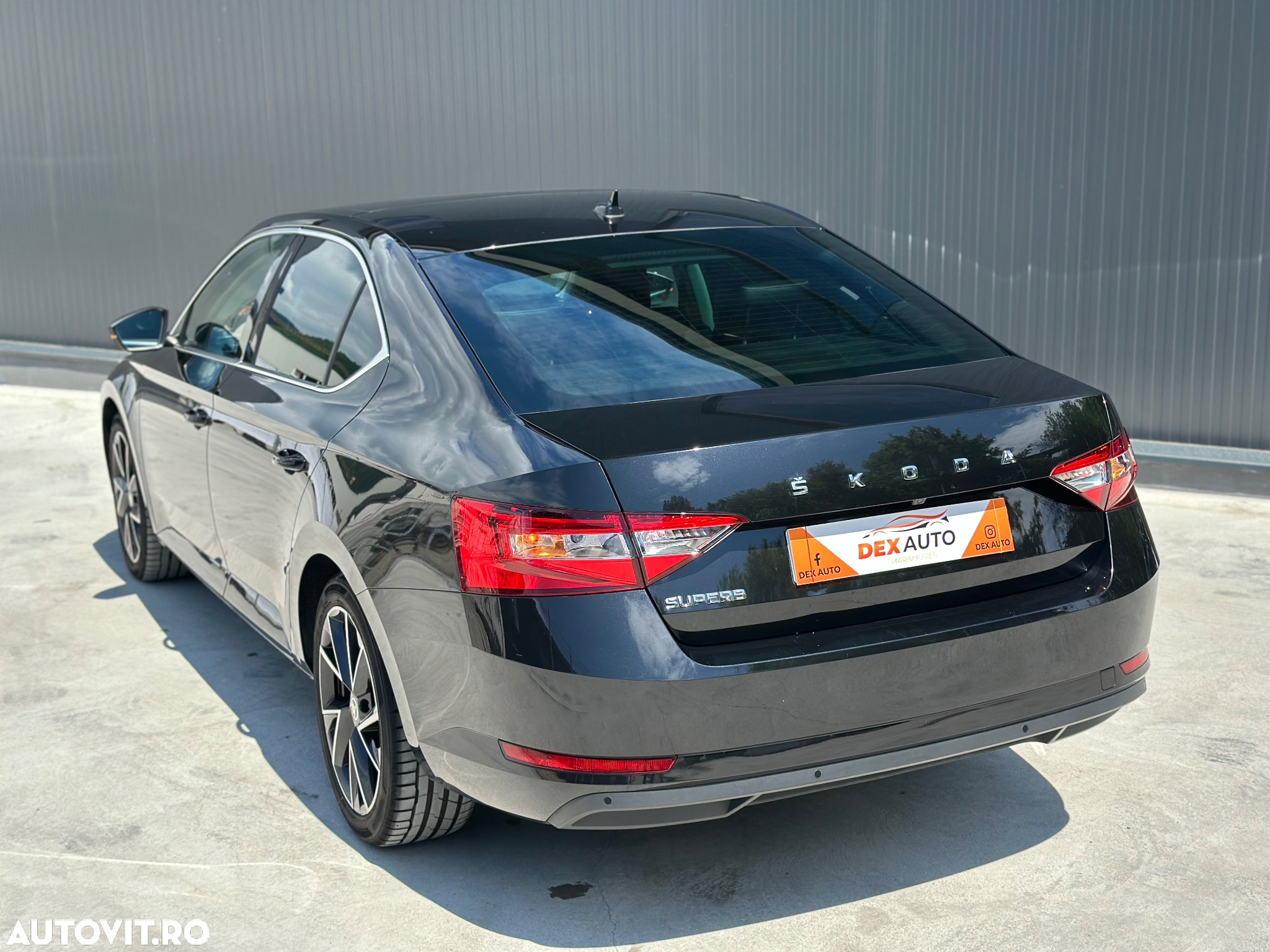 Skoda Superb 1.5 TSI DSG Sportline - 11