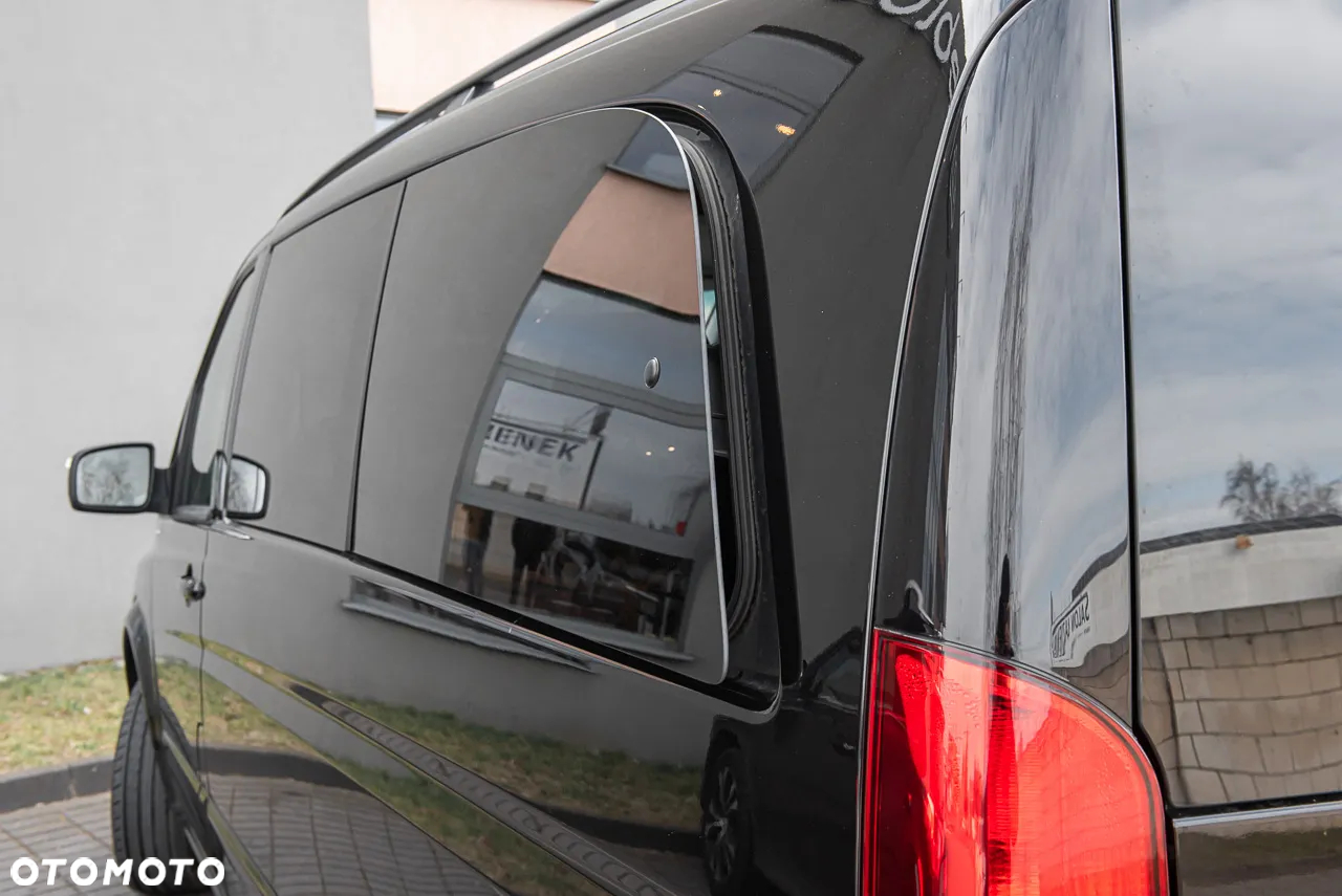 Mercedes-Benz Viano - 21