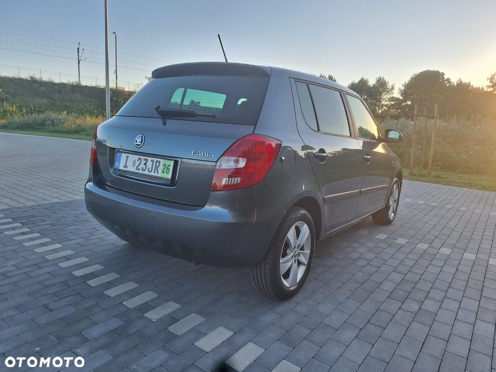 Skoda Fabia - 8