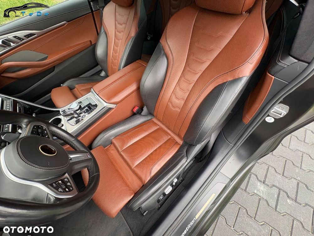BMW Seria 8 - 23
