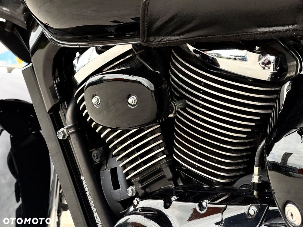 Suzuki VL 800 Volusia - Boulevard C50 - 31