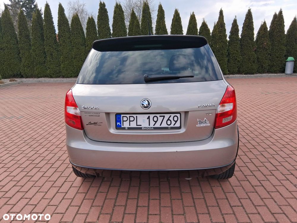 Skoda Fabia 1.6 TDI DPF MONTE CARLO - 11