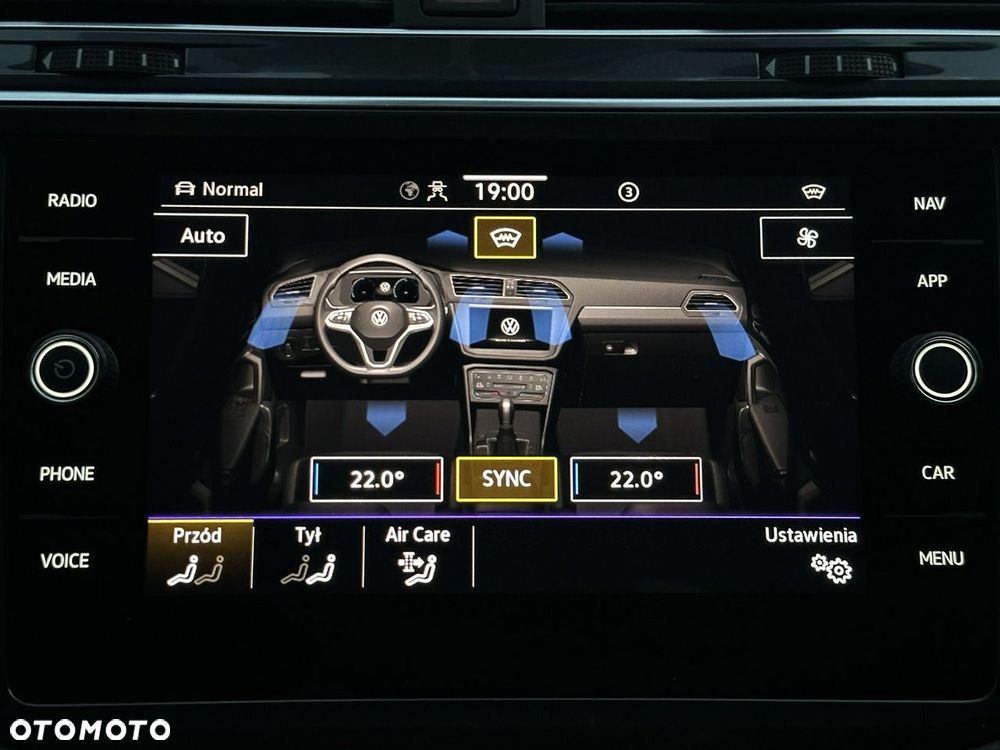 Volkswagen Tiguan - 33