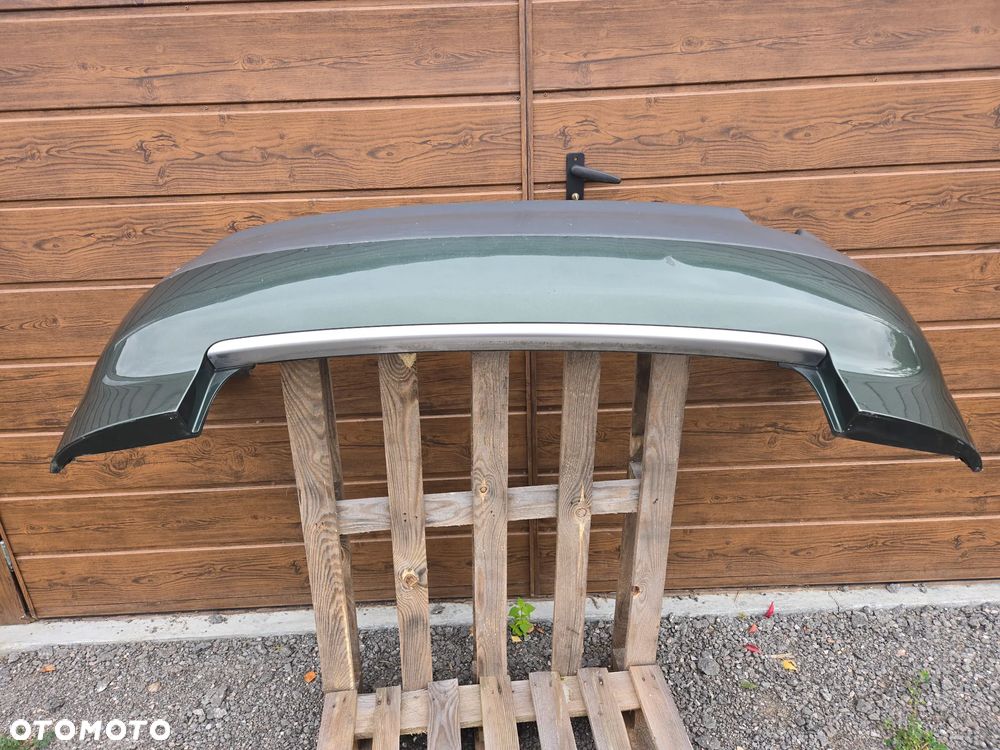 AUDI A4 B6 ZDERZAK TYŁ SEDAN - 1