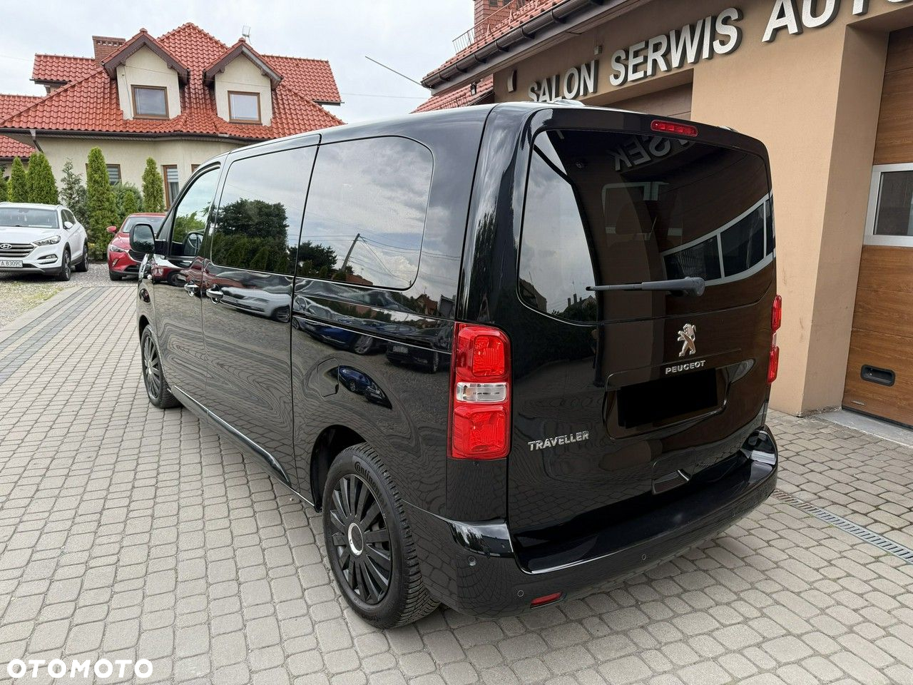 Peugeot Traveller - 9