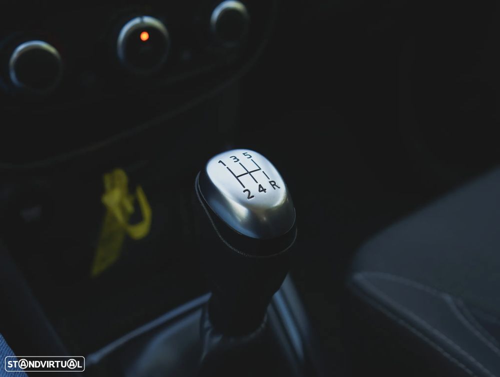 Renault Clio (Energy) dCi 90 Bose Edition - 17