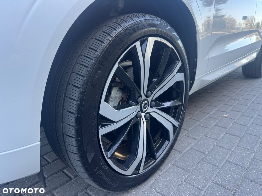 Volvo XC 60 T6 AWD Recharge Geartronic RDesign Expression - 39