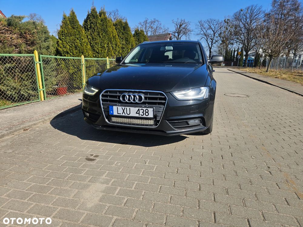 Audi A4 Avant - 5