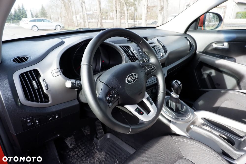 Kia Sportage 1.7 CRDI 2WD Attract - 25
