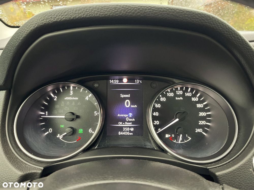 Nissan Qashqai 1.5 dCi N-Connecta - 18