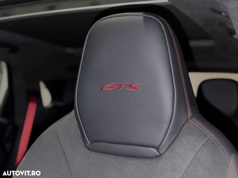 Porsche Cayenne - 23