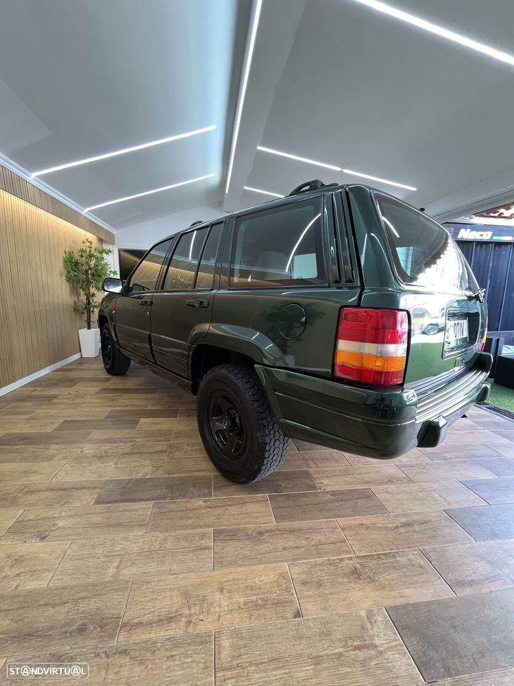Jeep Grand Cherokee 2.5 TD Laredo - 59