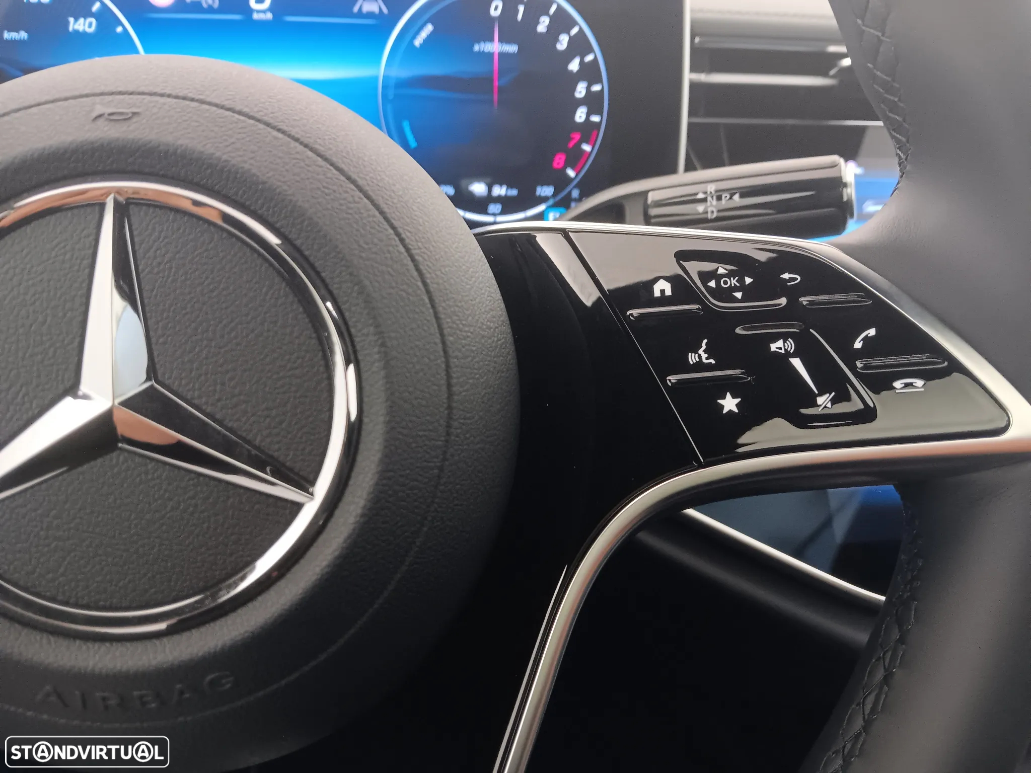 Mercedes-Benz E 300 Standard - 20