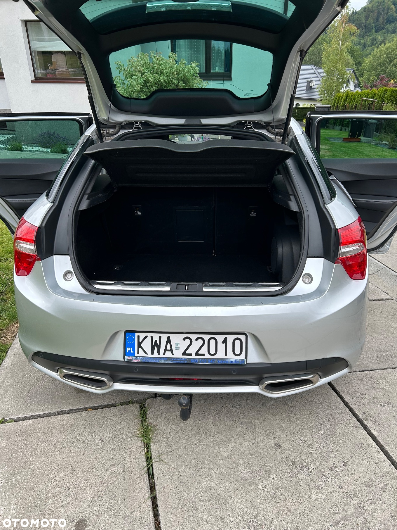 Citroën DS5 e-HDi 110 EGS6 Chic - 3