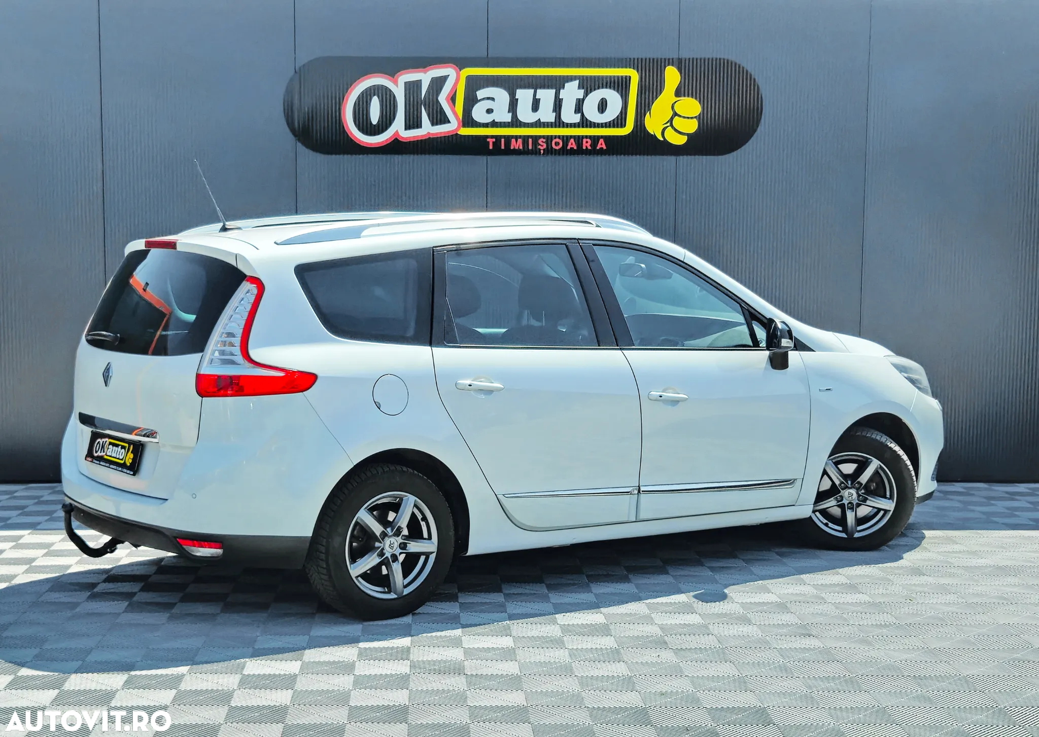 Renault Grand Scenic - 5