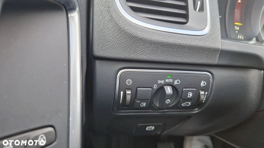 Volvo V60 D2 Kinetic - 21