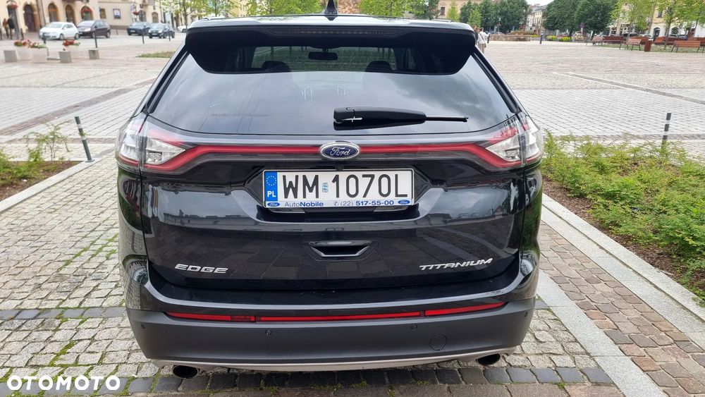 Ford Edge - 10