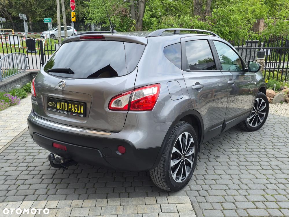 Nissan Qashqai 1.6 360 - 10
