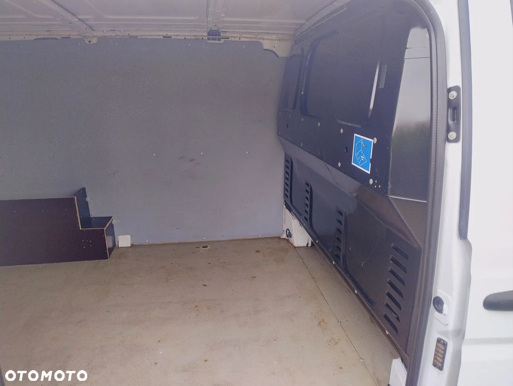 Mercedes-Benz Vito - 17