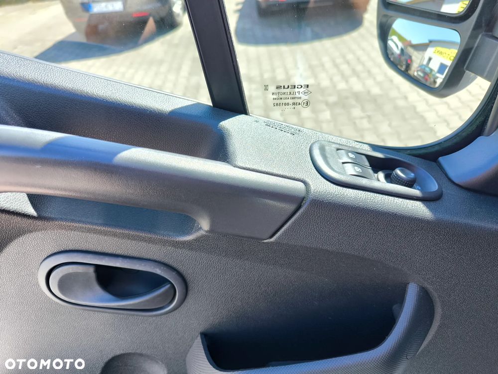 Opel Movano - 16