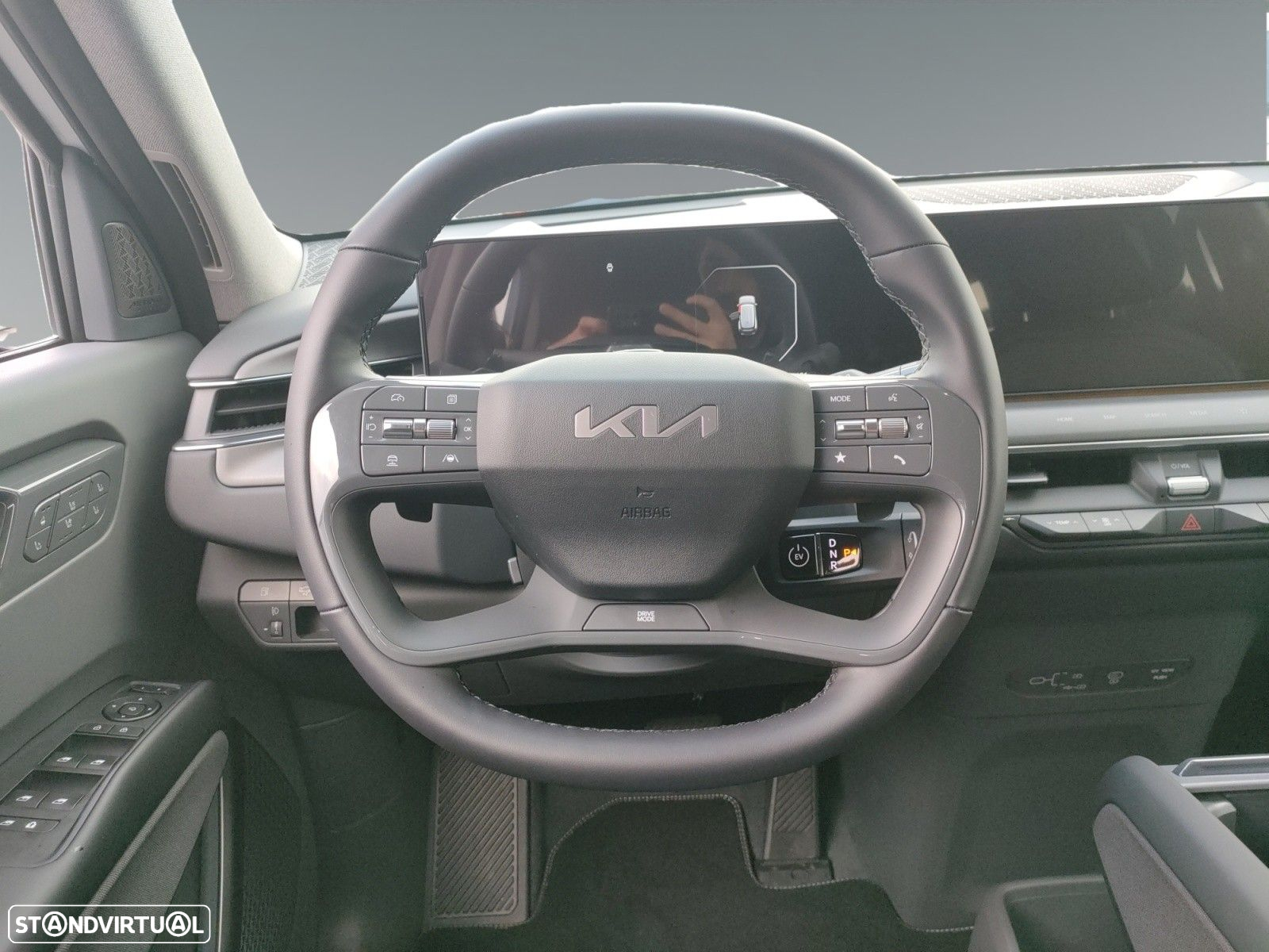 Kia EV9 98.8 kWh 1st Edition - 12