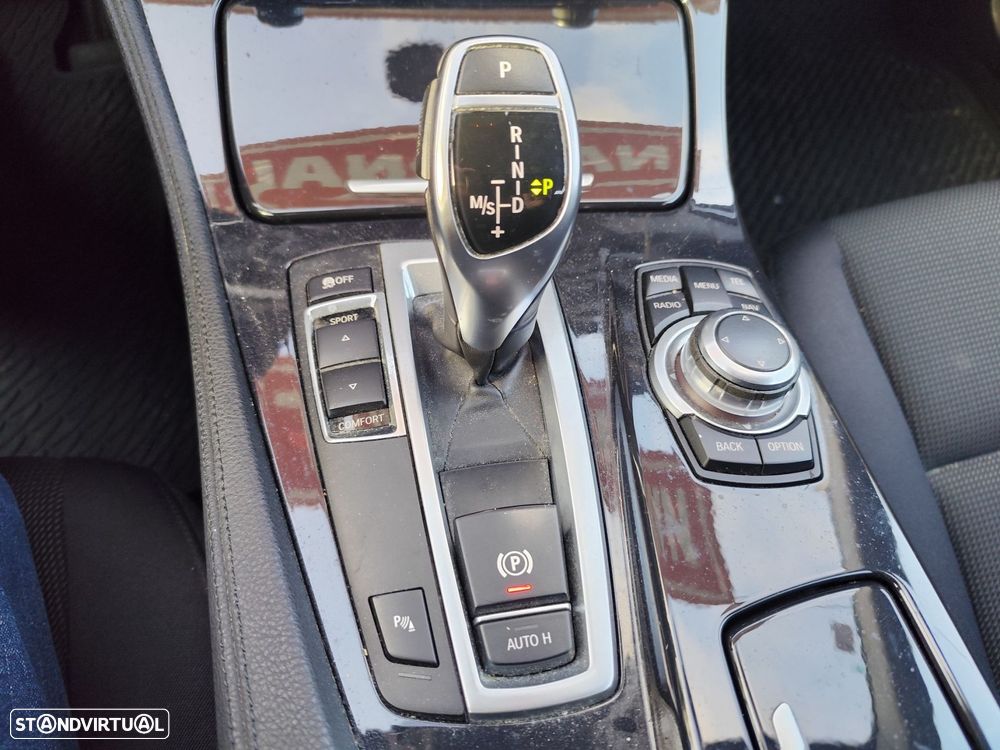 BMW 520 d Auto - 13