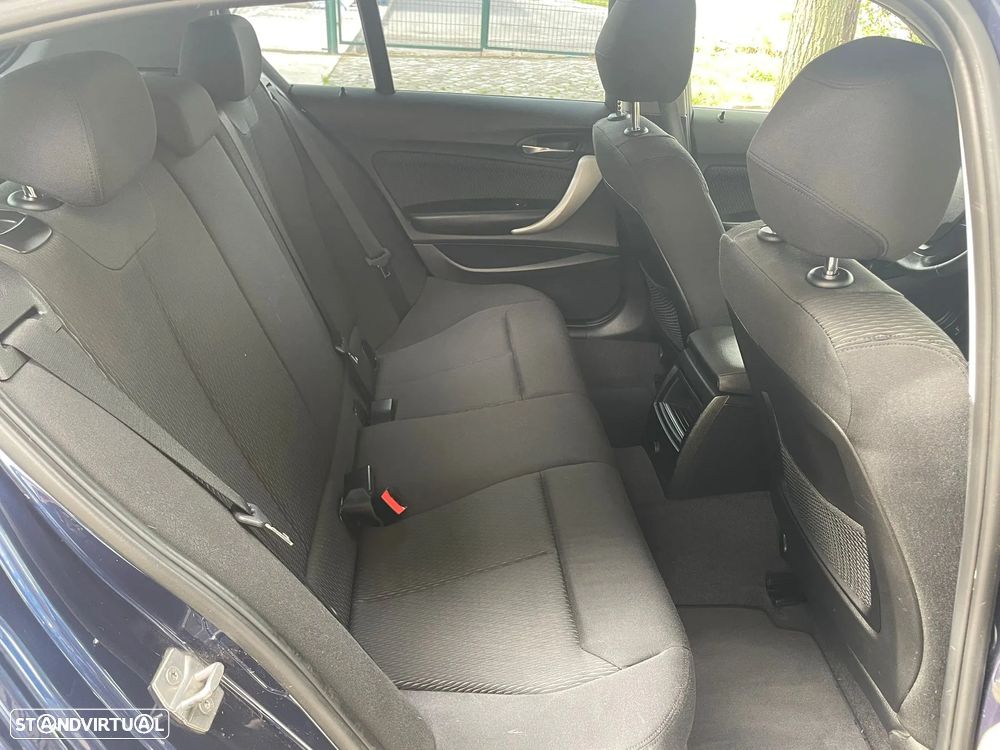 BMW 116 d Aut. Sport Line - 20