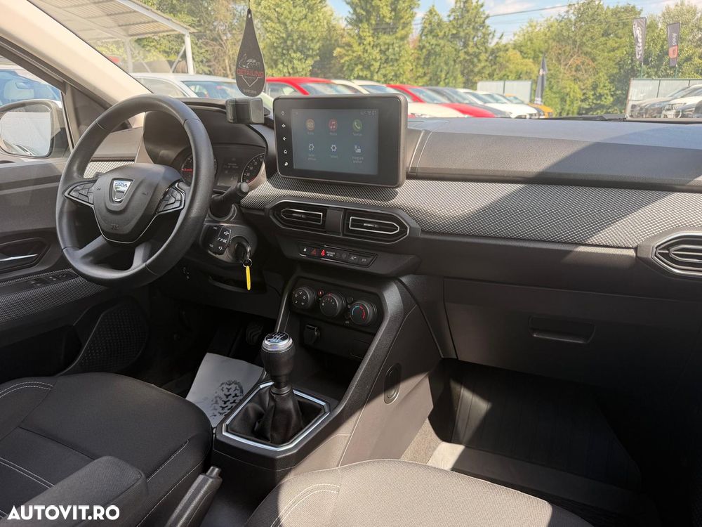 Dacia Logan TCe 90 MT6 Comfort - 4