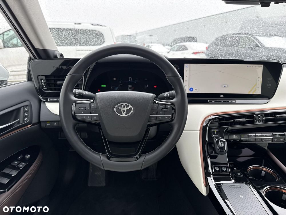 Toyota Mirai Executive - 11