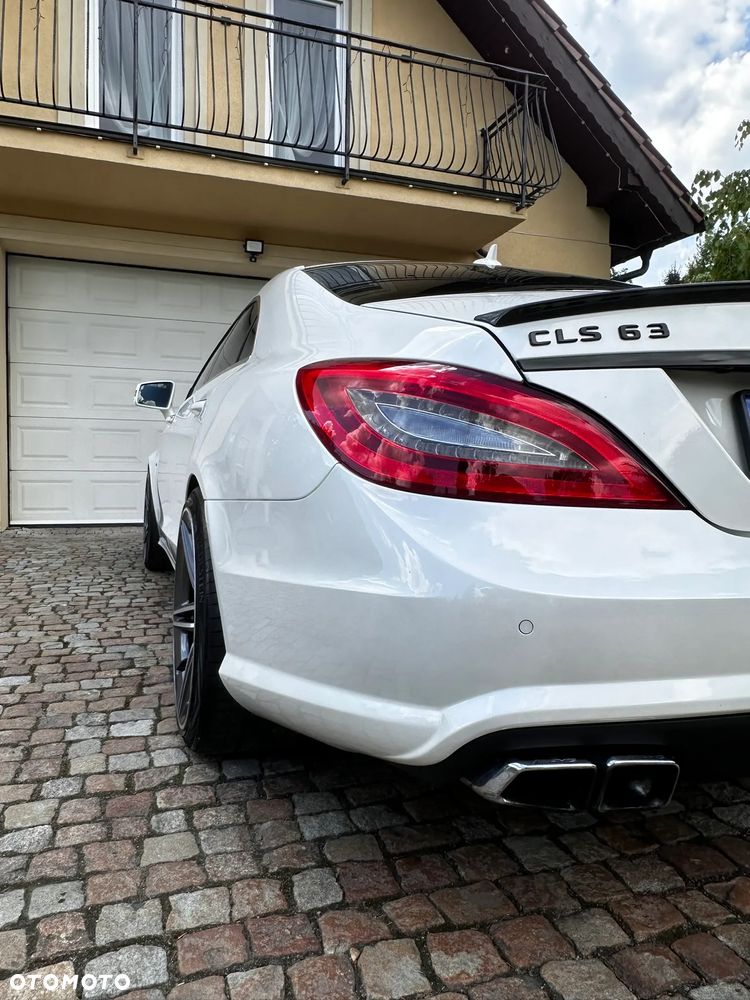 Mercedes-Benz CLS 63 AMG AMG SPEEDSHIFT MCT - 19