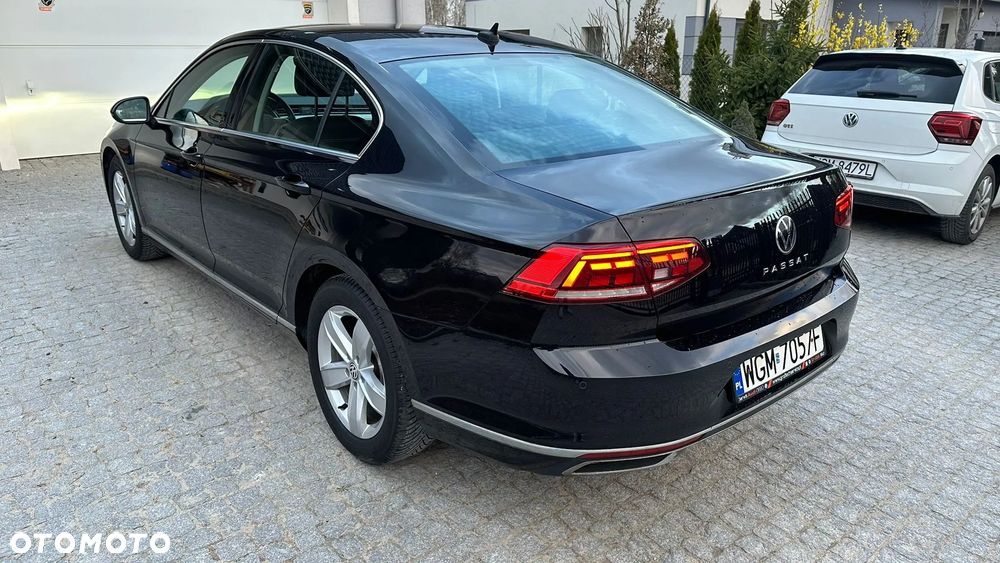 Volkswagen Passat 1.5 TSI EVO Elegance DSG - 17