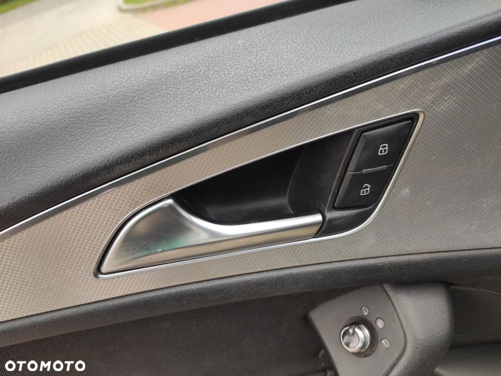 Audi A6 Avant 2.0 TDI - 29