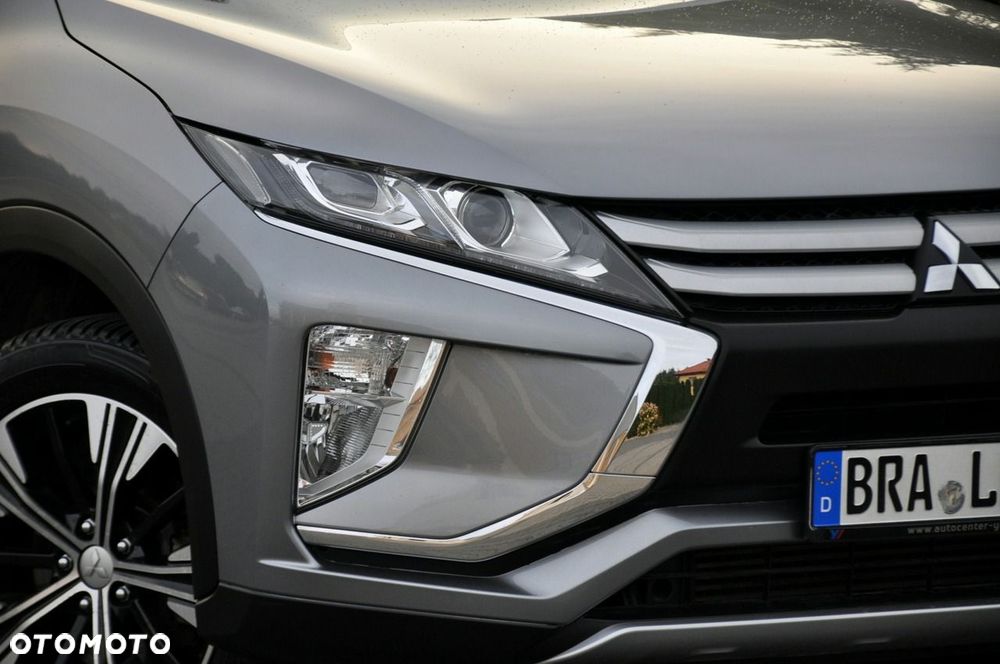 Mitsubishi Eclipse Cross - 12