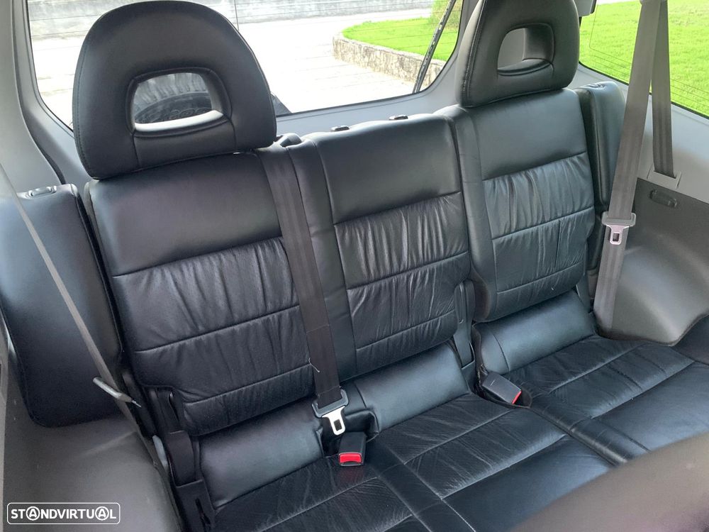 Mitsubishi Pajero 3.2 DI-D GLS - 11