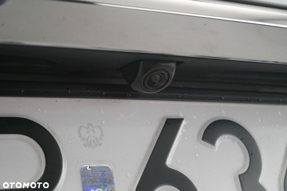 Toyota Corolla - 17