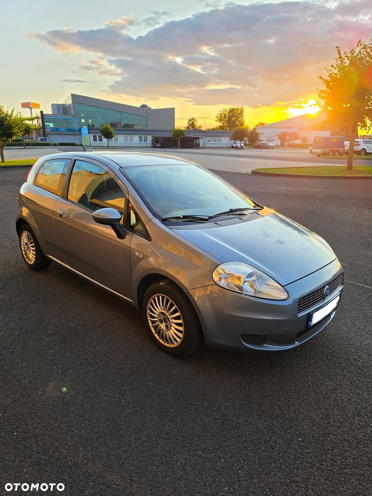 Fiat Punto 1.2 8V Active - 1