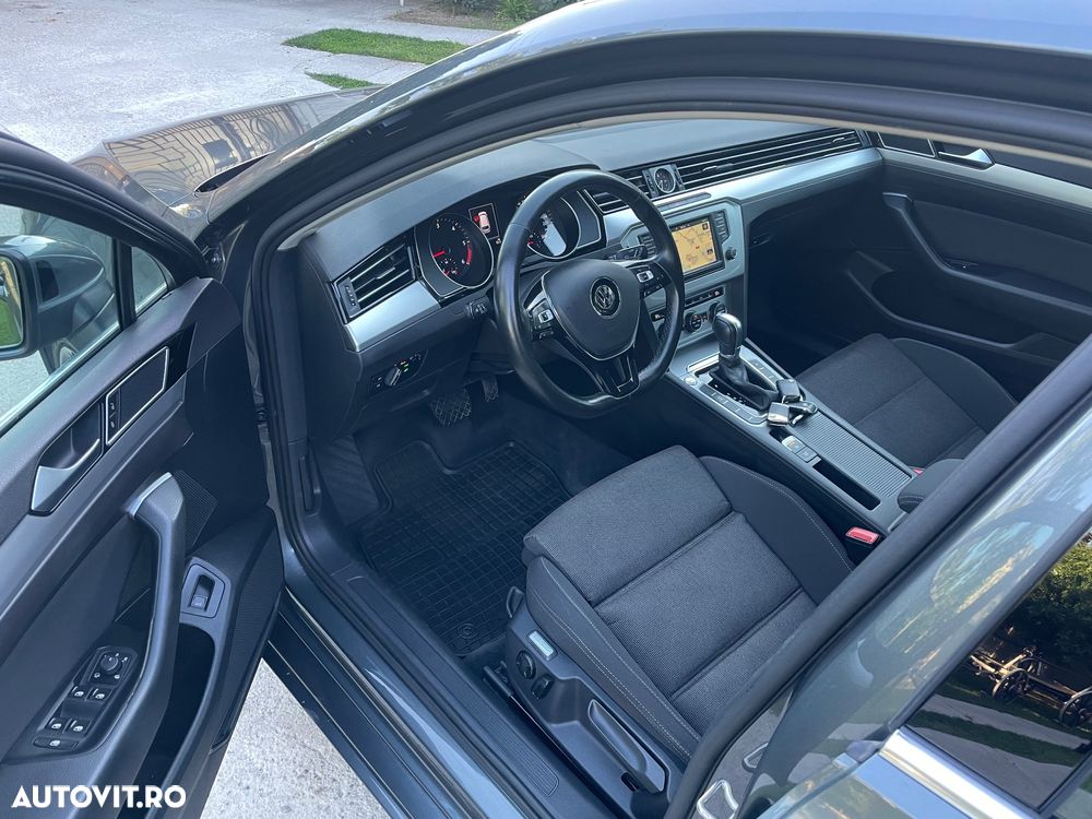 Volkswagen Passat - 16