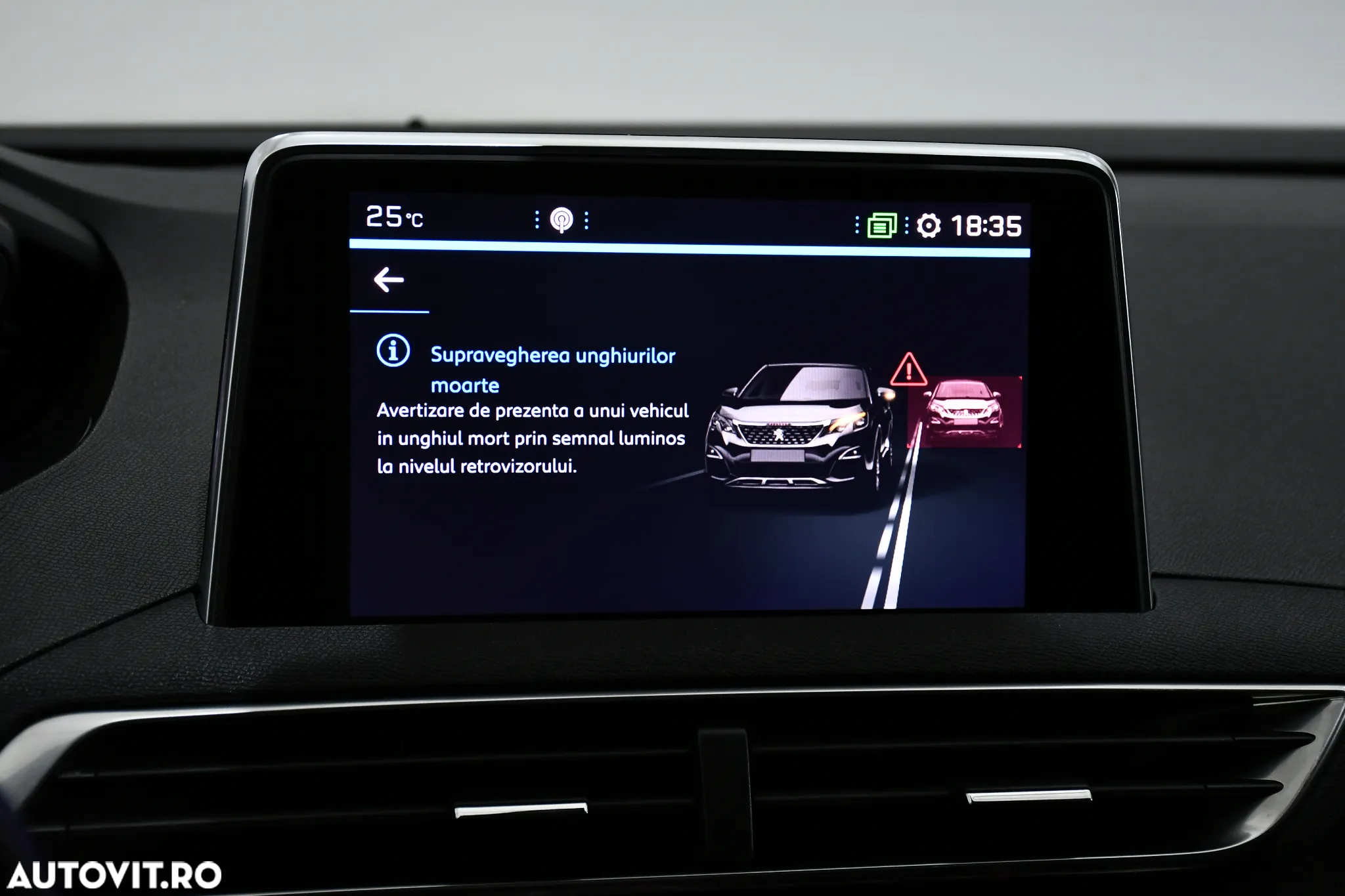 Peugeot 3008 1.2 PureTech 130 EAT8 GT - 27
