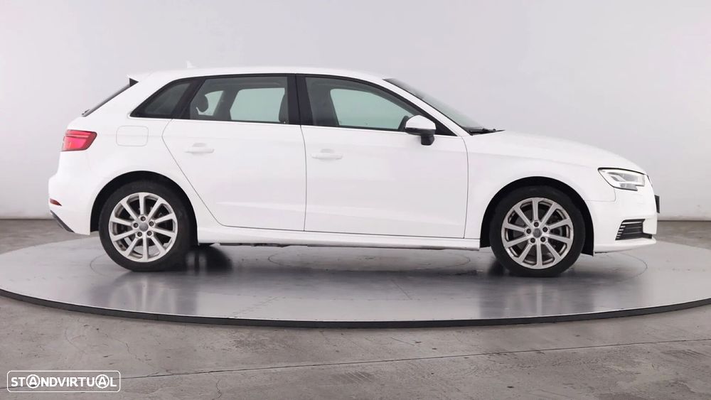 Audi A3 Sportback e-tron 1.4 TFSI Sport S tronic - 9