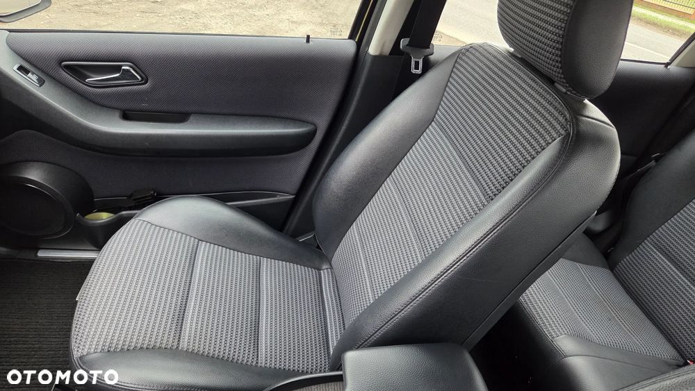 Mercedes-Benz Klasa A 160 Autotronic - 19