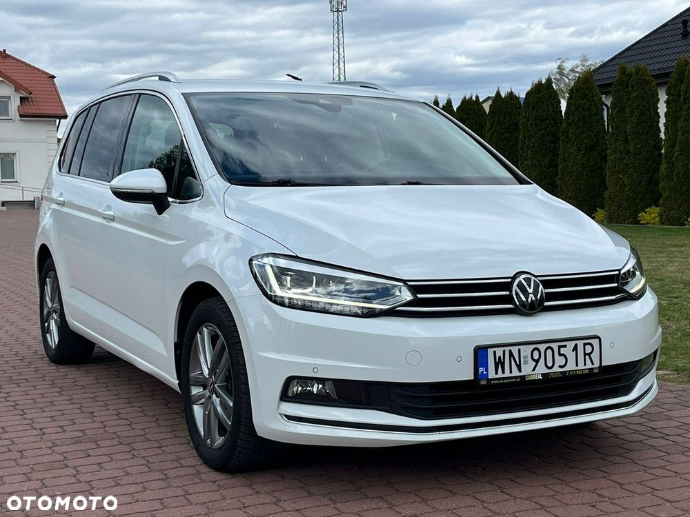Volkswagen Touran 2.0 TDI SCR DSG Highline - 27