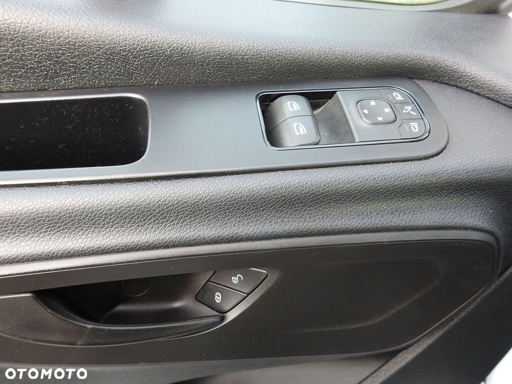 Mercedes-Benz SPRINTER 314 FURGON BRYGADÓWKA  6 MIEJSC TEMPOMAT KLIMATYZACJA  140KM - 25