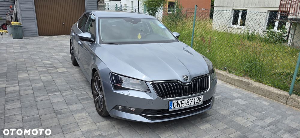 Skoda Superb 2.0 TDI 4x4 L&K DSG - 1