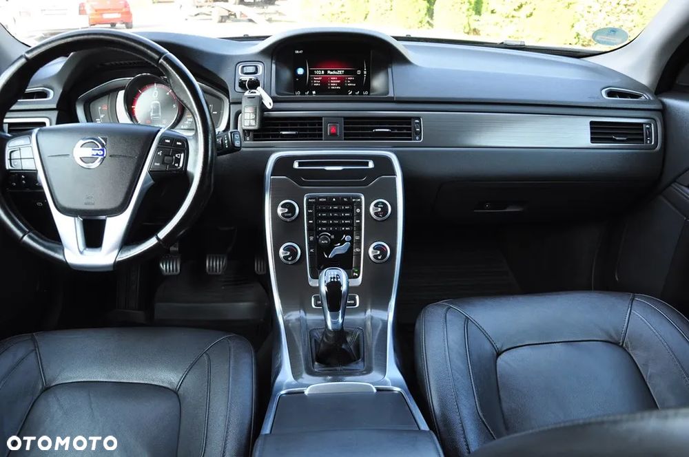 Volvo V70 D4 Summum - 32