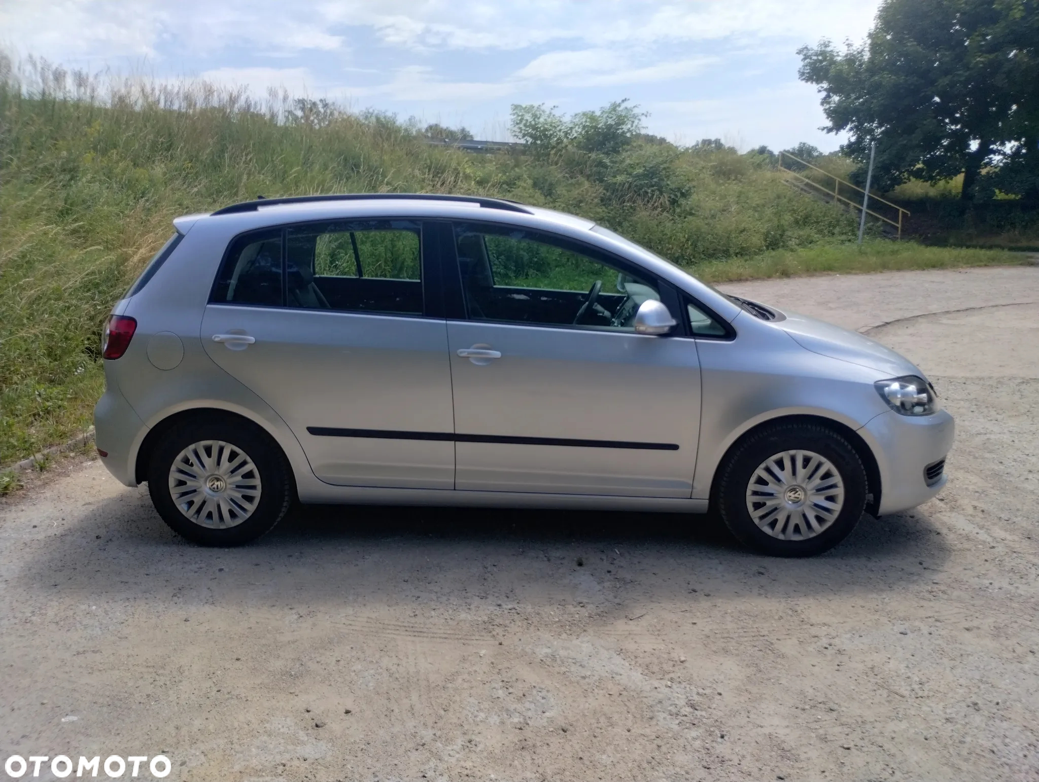 Volkswagen Golf Plus 1.6 TDI Trendline - 4