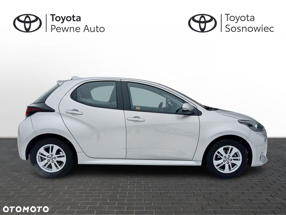 Toyota Yaris - 7