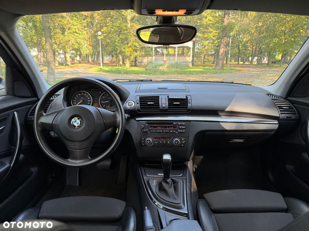 BMW Seria 1 - 26