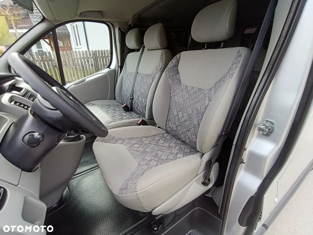 Opel Vivaro L1H1 - 12