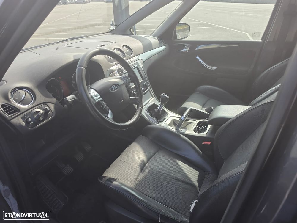 Ford S-Max 2.0 TDCi Titanium 7L - 7